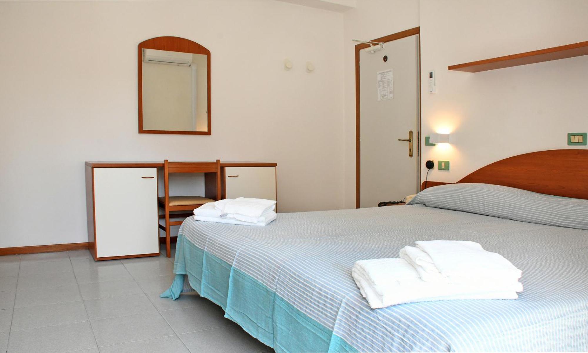 Hotel Exclusive In Pieno Centro - Nuova Gestione 2025 Riccione Buitenkant foto