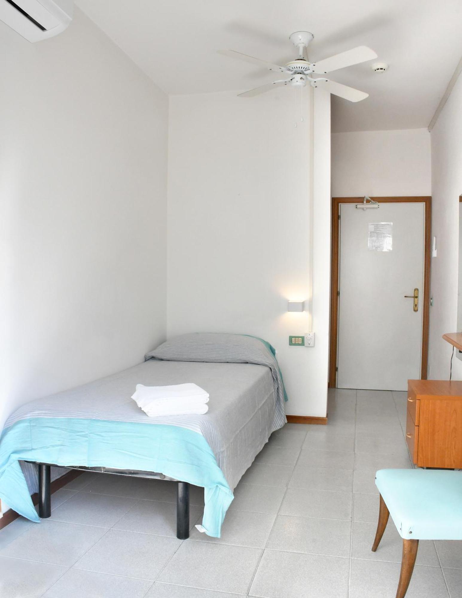 Hotel Exclusive In Pieno Centro - Nuova Gestione 2025 Riccione Buitenkant foto