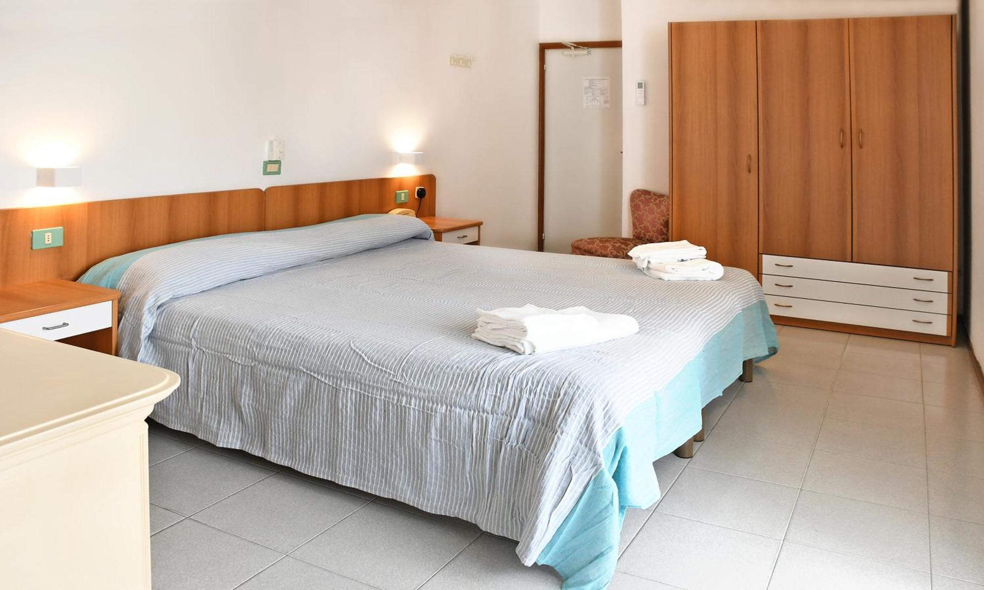 Hotel Exclusive In Pieno Centro - Nuova Gestione 2025 Riccione Buitenkant foto